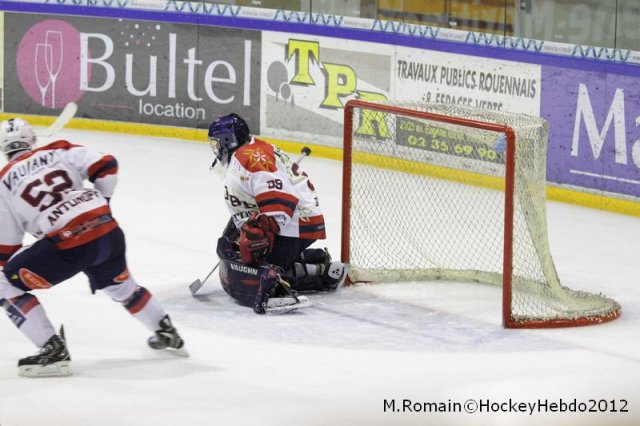 Photo hockey match Rouen - Grenoble  le 04/12/2012