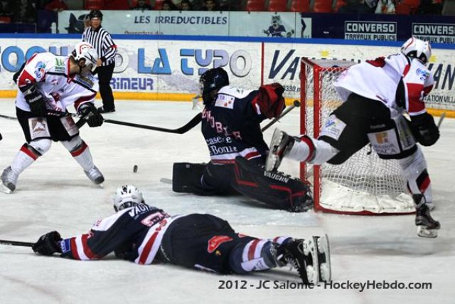 Photo hockey match Grenoble  - Briançon  le 08/12/2012