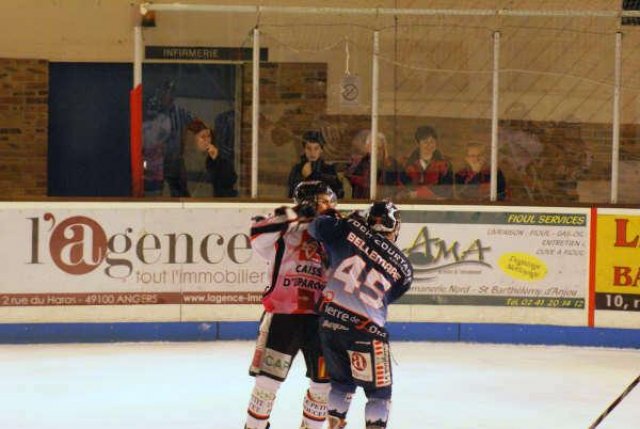Photo hockey match Angers  - Amiens  le 11/11/2008