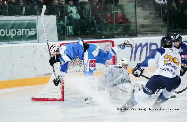 Photo hockey match Gap  - Chamonix  le 08/12/2012