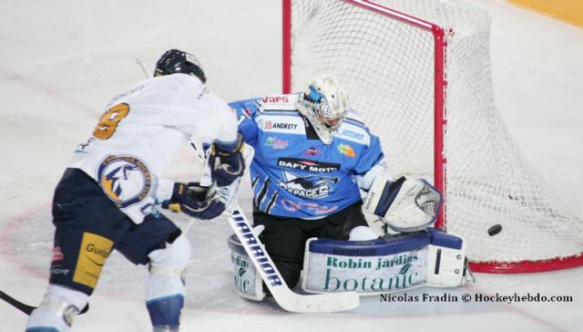 Photo hockey match Gap  - Chamonix  le 08/12/2012