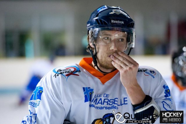 Photo hockey match Clermont-Ferrand II - Marseille le 08/12/2012