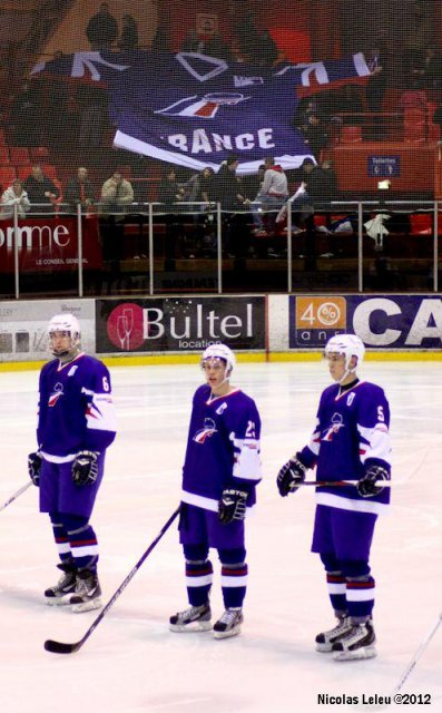 Photo hockey reportage CM U20 : Revers tricolore pour débuter
