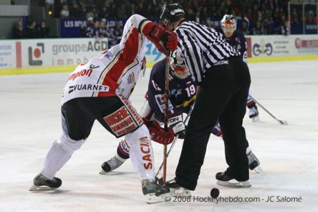 Photo hockey match Grenoble  - Morzine-Avoriaz le 15/11/2008