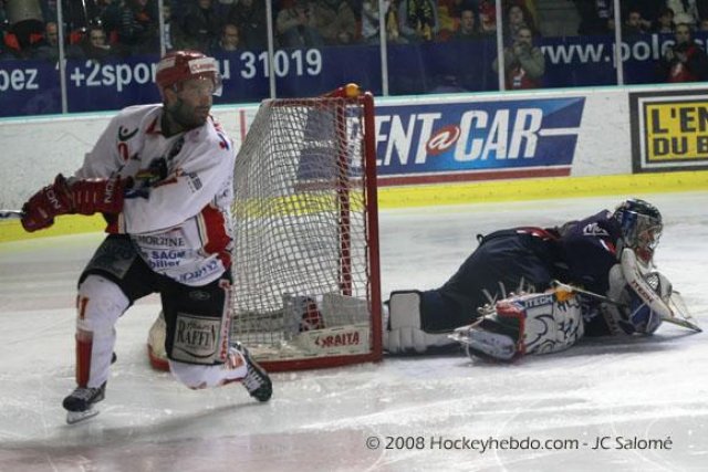 Photo hockey match Grenoble  - Morzine-Avoriaz le 15/11/2008
