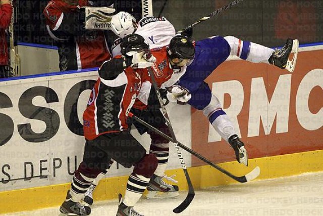 Photo hockey reportage EIHC : France vs Lettonie en images