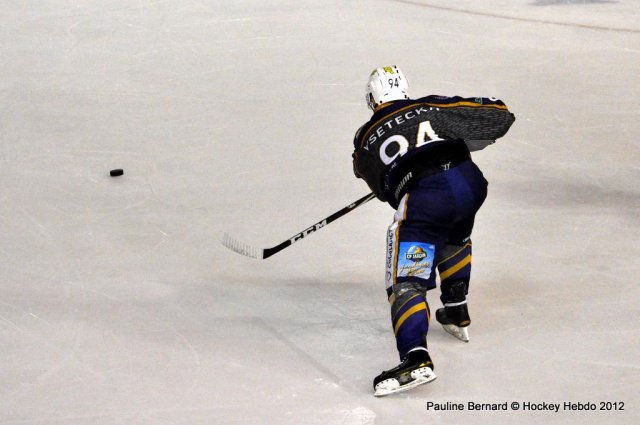 Photo hockey match Reims - Courbevoie  le 14/12/2012