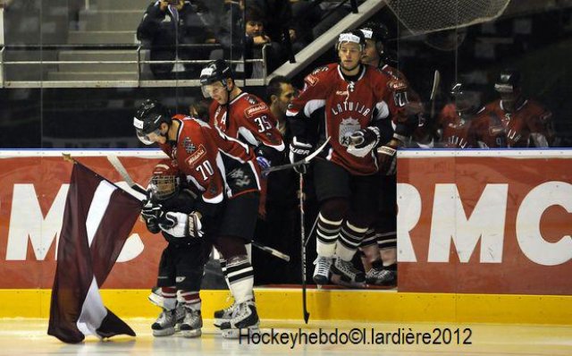 Photo hockey reportage EIHC : France vs Lettonie en images