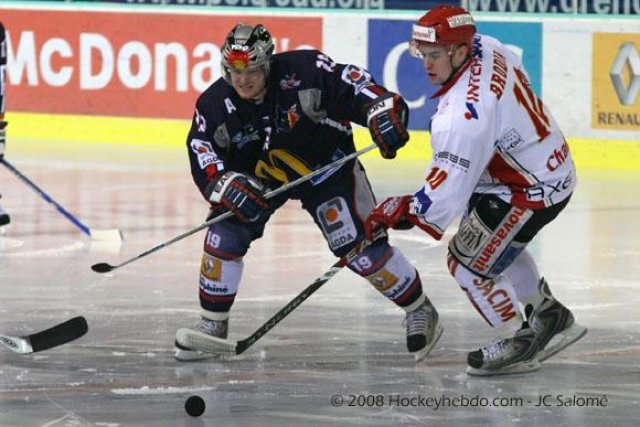 Photo hockey match Grenoble  - Morzine-Avoriaz le 15/11/2008