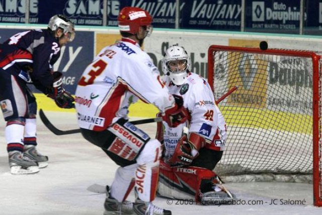 Photo hockey match Grenoble  - Morzine-Avoriaz le 15/11/2008
