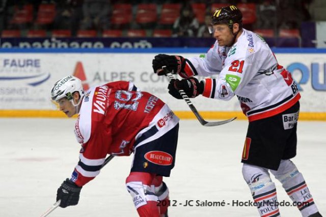 Photo hockey match Grenoble  - Amiens  le 19/12/2012