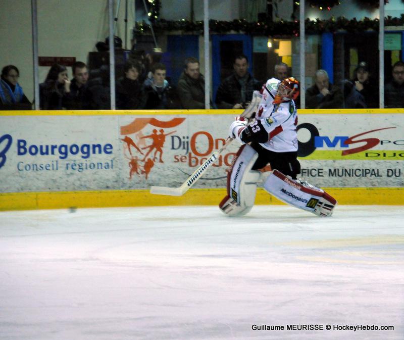 Dijon  2 - 5 Briançon 