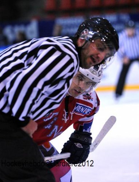 Photo hockey match Grenoble  - Amiens  le 19/12/2012