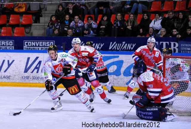 Photo hockey match Grenoble  - Amiens  le 19/12/2012