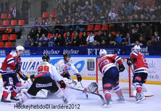 Photo hockey match Grenoble  - Amiens  le 19/12/2012