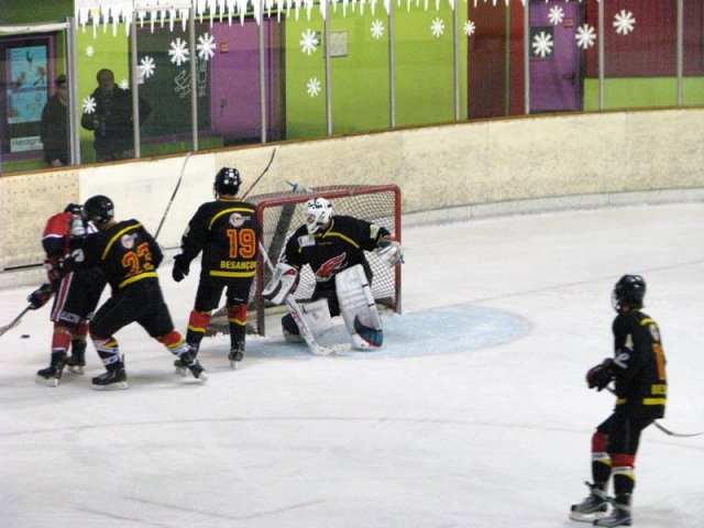 Photo hockey match Besançon - Valenciennes le 22/12/2012