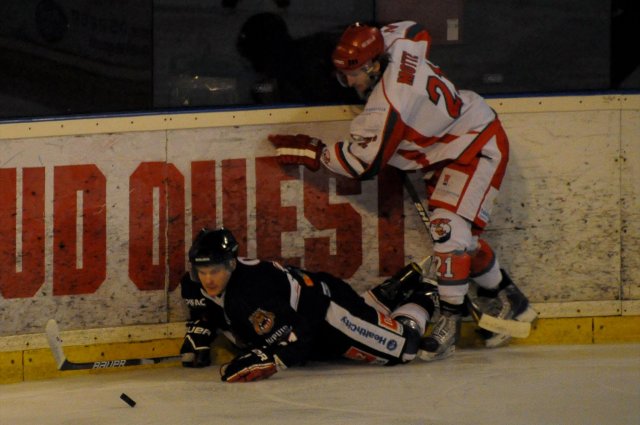 Photo hockey match Bordeaux - Courbevoie  le 22/12/2012