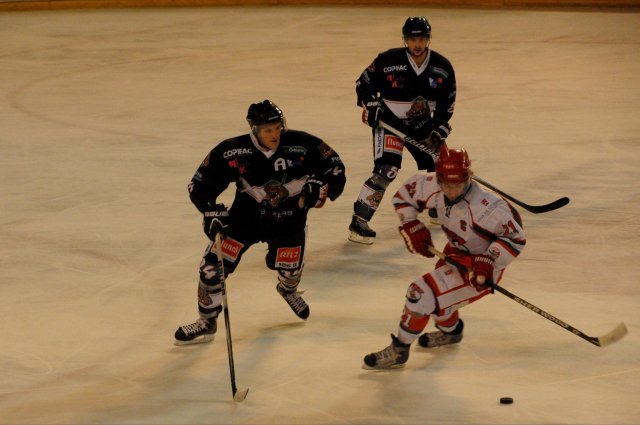 Photo hockey match Bordeaux - Courbevoie  le 22/12/2012