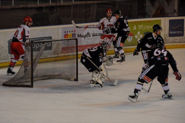 Photo hockey match Bordeaux - Courbevoie  le 22/12/2012