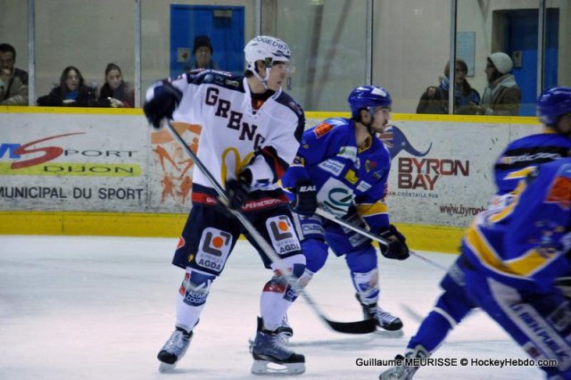 Photo hockey match Dijon  - Grenoble  le 22/12/2012