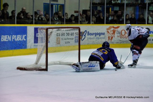 Photo hockey match Dijon  - Grenoble  le 22/12/2012