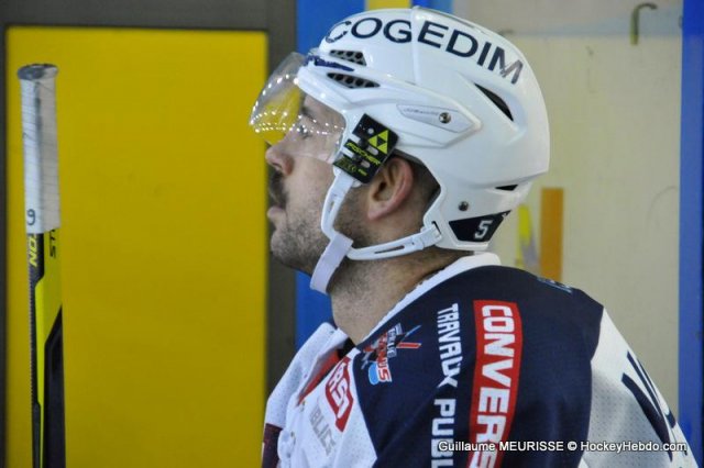 Photo hockey match Dijon  - Grenoble  le 22/12/2012