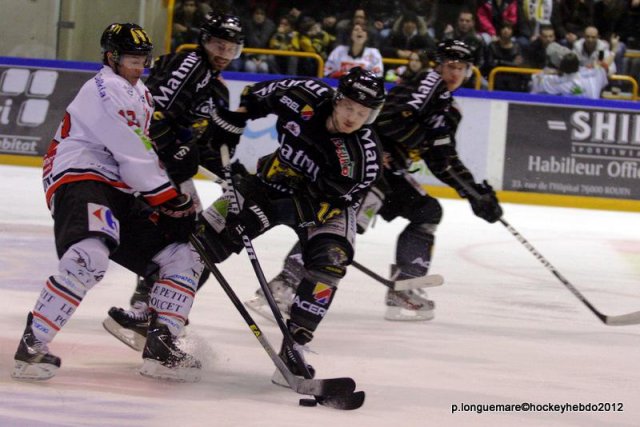 Photo hockey match Rouen - Amiens  le 22/12/2012