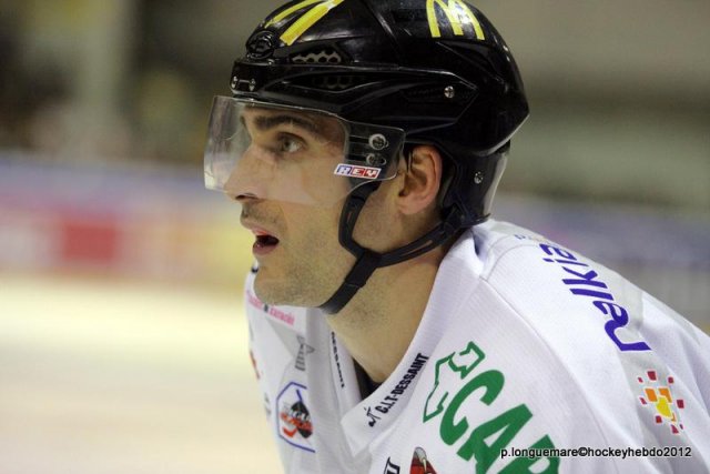 Photo hockey match Rouen - Amiens  le 22/12/2012