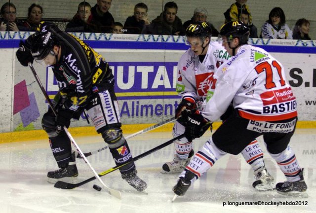 Photo hockey match Rouen - Amiens  le 22/12/2012
