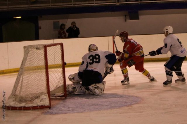 Photo hockey match Orléans - Garges-lès-Gonesse le 22/12/2012