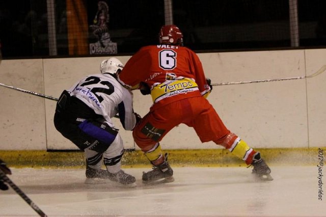 Photo hockey match Orléans - Garges-lès-Gonesse le 22/12/2012