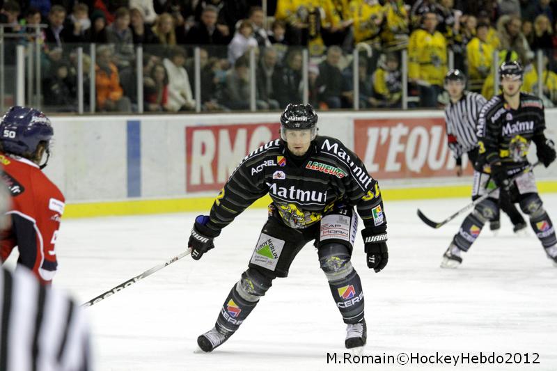 Angers  3 - 4 Rouen