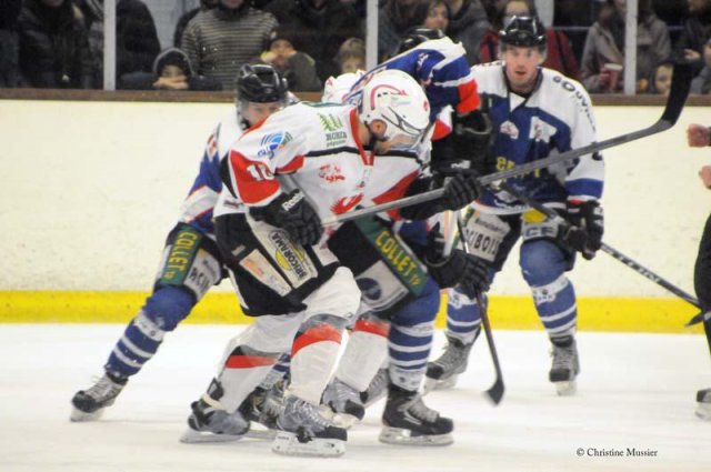 Photo hockey match Caen  - Briançon  le 29/12/2012