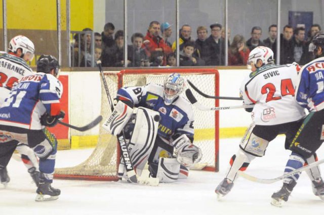 Photo hockey match Caen  - Briançon  le 29/12/2012