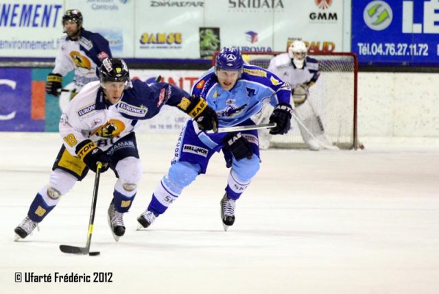 Photo hockey match Villard-de-Lans - Chamonix  le 29/12/2012