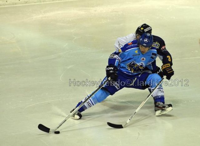 Photo hockey match Villard-de-Lans - Chamonix  le 29/12/2012