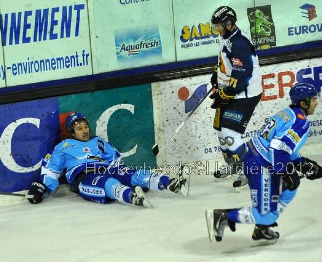 Photo hockey match Villard-de-Lans - Chamonix  le 29/12/2012