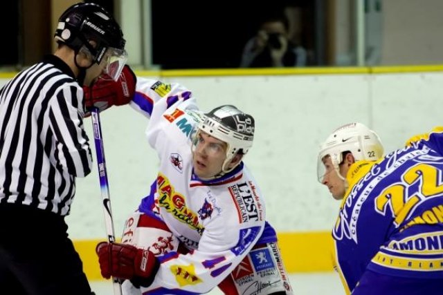 Photo hockey match Chamonix  - Epinal  le 15/11/2008