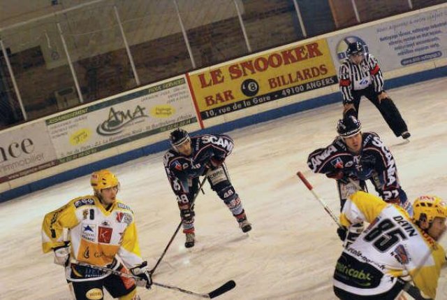Photo hockey match Angers  - Strasbourg  le 15/11/2008
