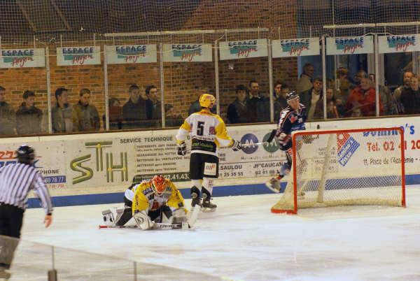 Angers  7 - 5 Strasbourg 