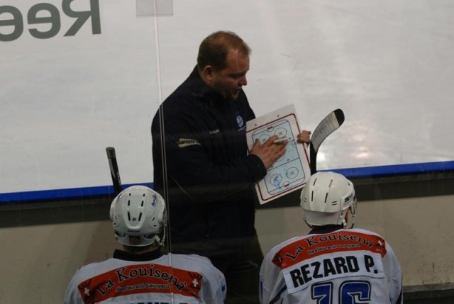 Photo hockey match Tours  - Courchevel-Méribel-Pralognan le 12/01/2013