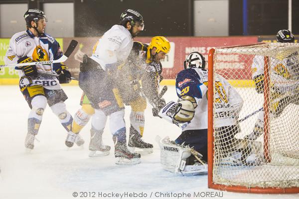 Strasbourg  3 - 7 Chamonix 