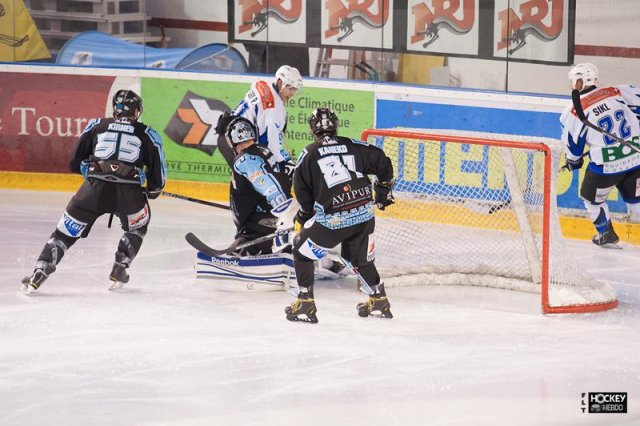 Photo hockey match Tours  - Courchevel-Méribel-Pralognan le 12/01/2013