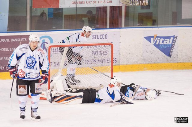 Photo hockey match Tours  - Courchevel-Méribel-Pralognan le 12/01/2013