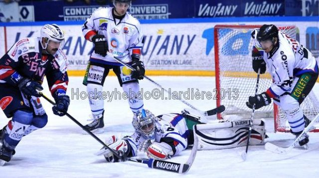 Photo hockey match Grenoble  - Caen  le 18/01/2013