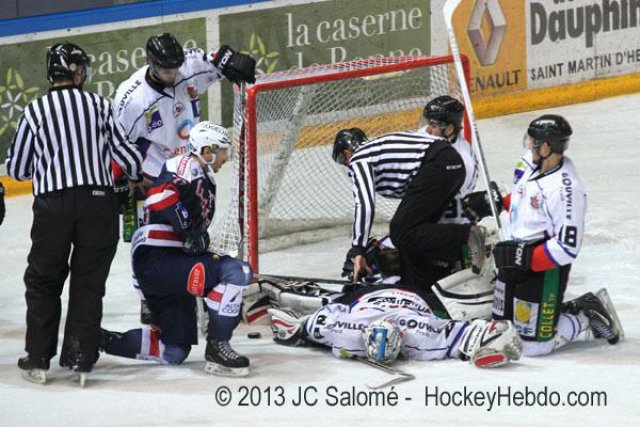 Photo hockey match Grenoble  - Caen  le 18/01/2013