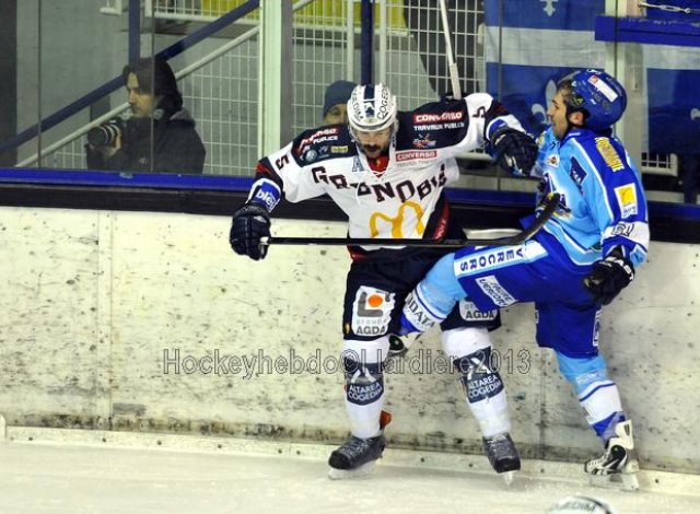 Photo hockey match Villard-de-Lans - Grenoble  le 20/01/2013
