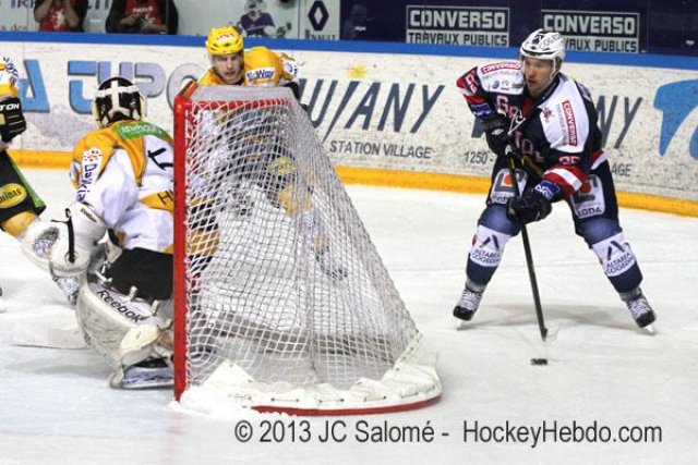 Photo hockey match Grenoble  - Strasbourg  le 22/01/2013