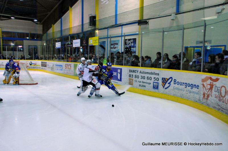 Dijon  6 - 4 Briançon 