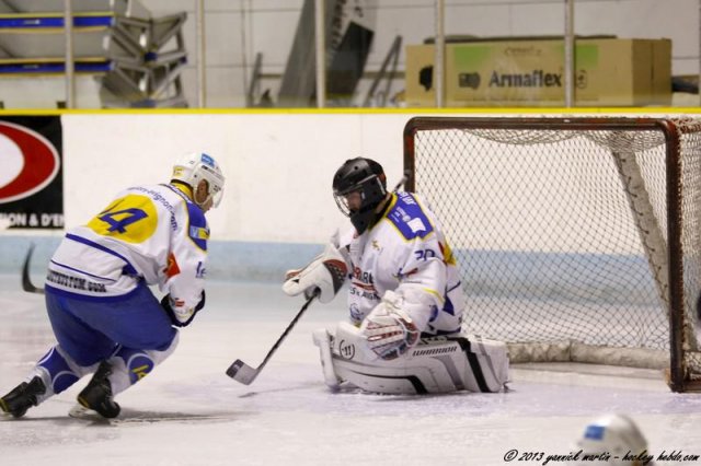 Photo hockey match Clermont-Ferrand II - Avignon le 02/02/2013